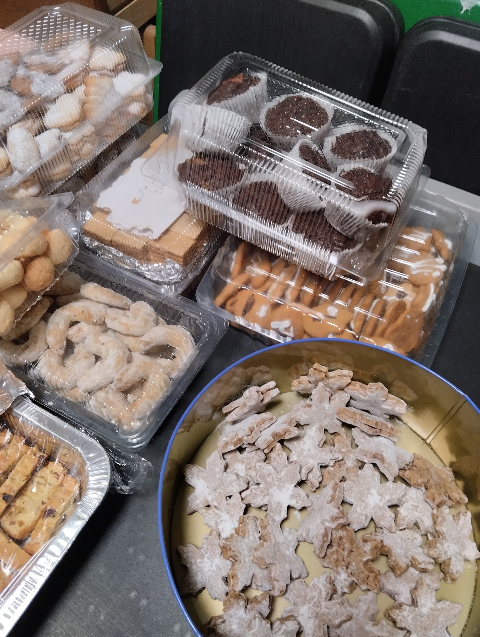 piškoti maja klemenčič